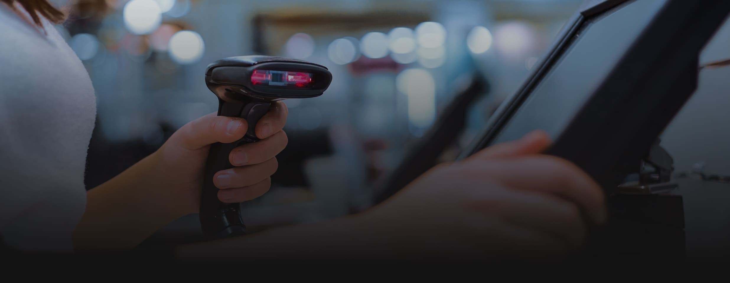 At Keeneo, we empower retailers to thrive in a rapidly evolving market by delivering original technology tools and systems that bridge the gap between physical and digital commerce. From transforming in-store experiences to optimizing supply chains, we help businesses stay competitive, agile, and customer-focused.